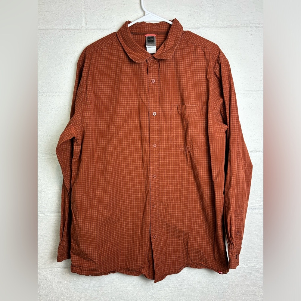 The North Face Sportswear Men’s Burnt Orange Button Up Collared Shirt Size XL
